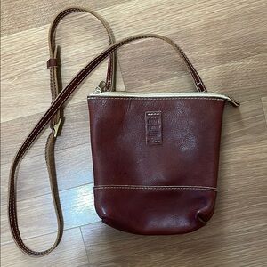 Portland Leather Brown Crossbody Bag